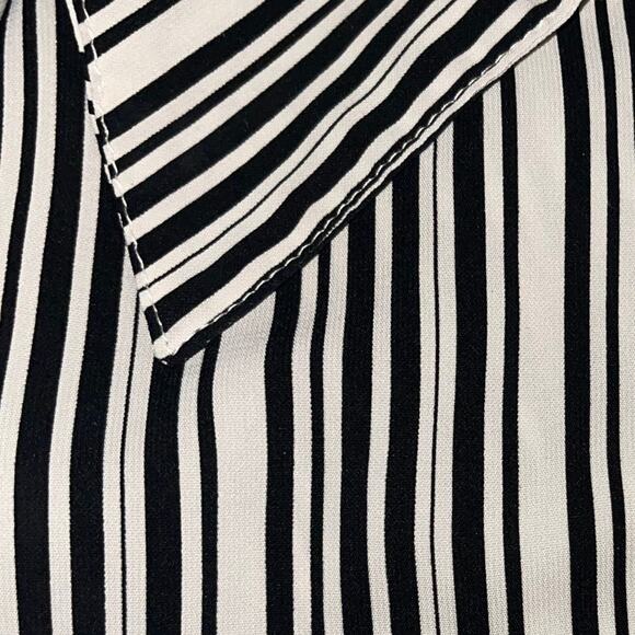 Notations Black White Striped Blouse Button Down Size XL Casual Preppy Retro - Picture 4 of 4
